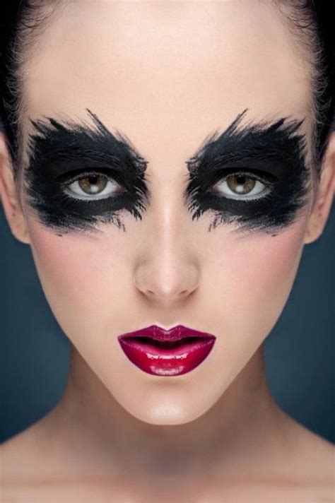 How To Do Black Eyeshadow For Halloween Anns Blog