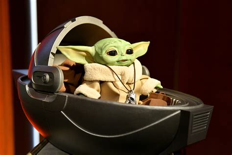 Disney Finally Unveils Baby Yoda Toys Months After His Tv Debut