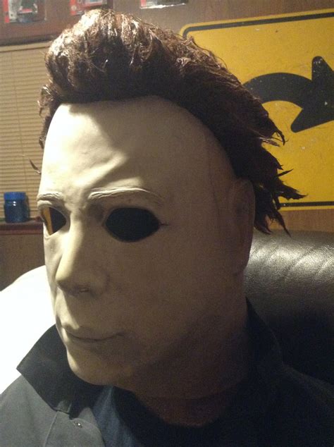 Michael john myers oc (born 25 may 1963) is a canadian actor, comedian, screenwriter, producer and director, known for his run as a performer on saturday night live from 1989 to 1995 and for. Styling Hair? - Michael-Myers.net