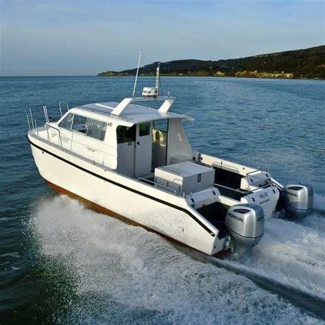 Catamaran Cabin Cruiser Kejo Cheetah Marine Outboard Twin