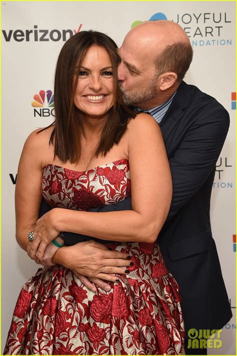 The actor also answered questions regarding a possible romance with amanda rollins (kelli giddish). Mariska Hargitay Makes It A Family Affair At Joyful ...