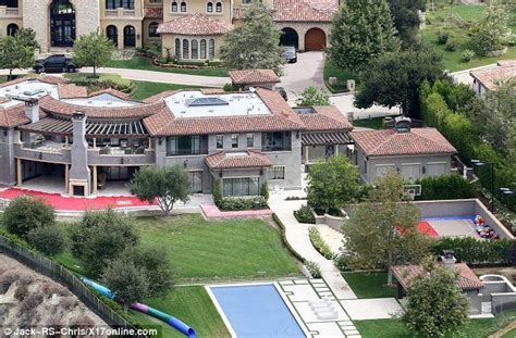 Jul 01, 2021 · family fun! Kourtney Kardashian 'discovers dangerous mould infestation ...