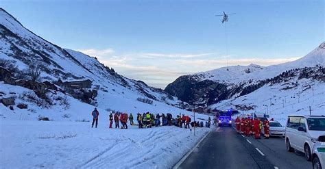 Avalanșă într O Stațiune De Schi Din Austria Au Intervenit Trei Elicoptere
