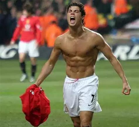 The Secret Behind Cristiano Ronaldo Abs Find Out What Went Into