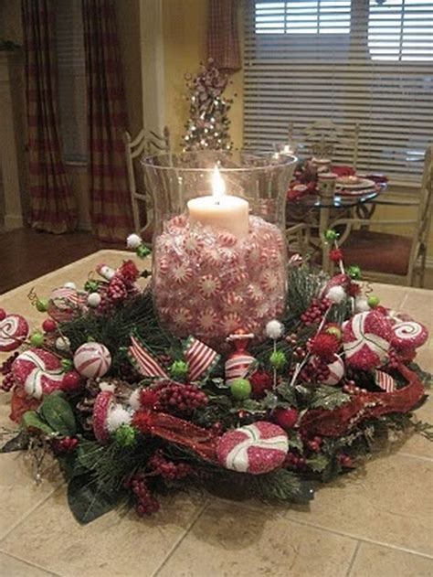 Unique And Unusual Christmas Christmas Centerpieces Ideas 20