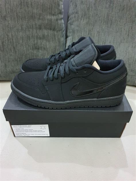 Nike Air Jordan 1 Low Triple Black Fesyen Pria Sepatu Sneakers Di