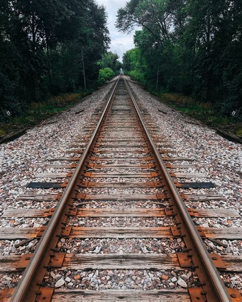 500 Railway Track Pictures Hd Download Free Images On Unsplash