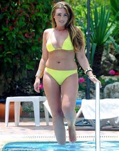 Lauren Goodger Shows Off Results Of Drastic Weight Loss Regime By Donning Bright Yellow Bikini