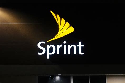 Sprint Customers Free Unlimited Line On Us Plan The Money Ninja