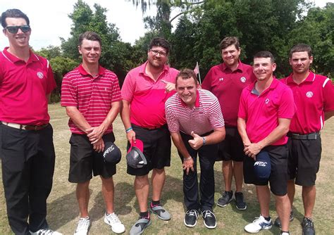 Kus Collegiate Club Golf Team Wins Florida Regional Tournament
