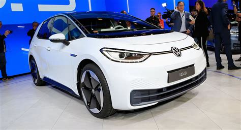 New Vw Id3 Wants To Become The Golf Of Electric Vehicles Carscoops