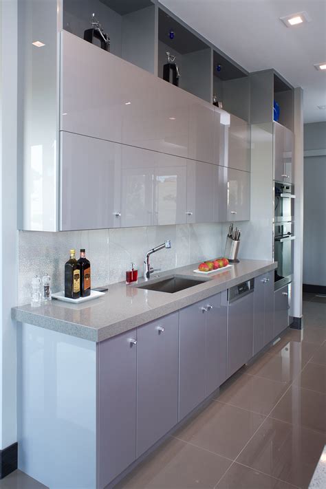 High Gloss Kitchen Cabinets For Modern Kitchens