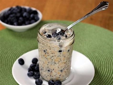 Overnight Blueberry Chia Seed Oatmeal Recipe And Nutrition Eat This Much