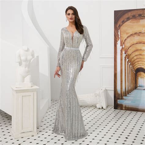 Luxury Sexy Elegant Mermaid Slim Fit V Neck Long Sleeve With Full