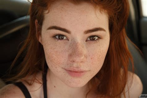 Wallpaper Id 609645 Human Face Beautiful Woman Freckle Young