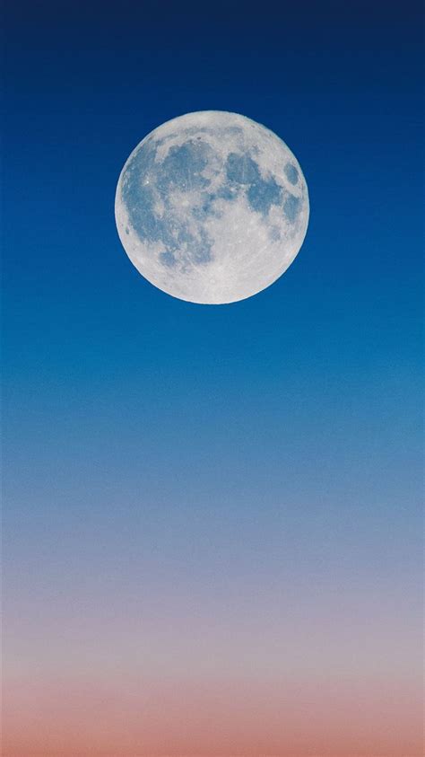 Moon Iphone 8 Wallpapers Free Download