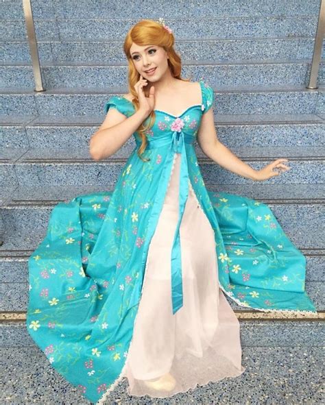 Pin By My Cat Moses On What The Tg Disney Princess Cosplay Cosplay