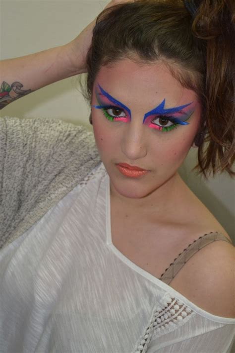 Maquillage Ann Es Fun Blue Eye Makeup Face Paint Carnival Eyes