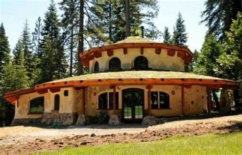 Two Story Round House Cob House Cob House Plans Straw Bale House