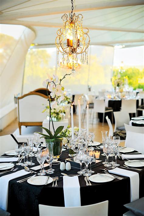 Wedding Ideas Planning And Inspiration White Wedding Table Setting