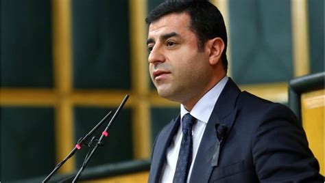 Selahattin demirtaş haberleri ile ilgili son dakika gelişmeleri, en sıcak haberler ve geçmişten bugüne tüm detaylar güncel selahattin demirtaş haber sayfasında yer selahattin demirtaş. Selahattin Demirtaş'ın tutukluluk hali sürecek | NTV