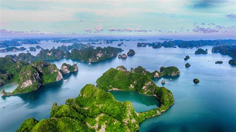 The Similarities Between Halong Bay And Lan Ha Bay