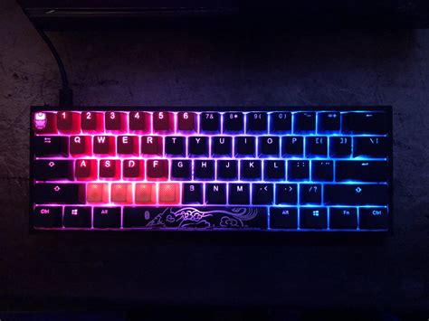 It's a lightweight and compact keyboard, yet it's packed full of useful (and not so useful) features and the typing experience is among the best i've experienced so far. Ducky One 2 Mini Wallpapers - Wallpaper Cave