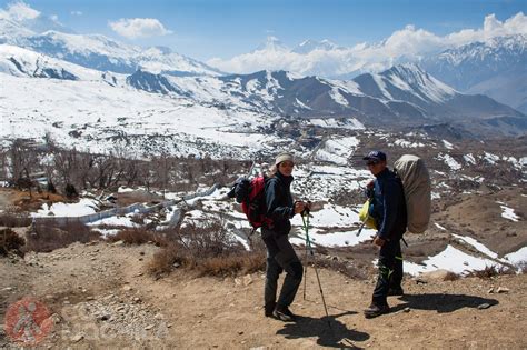 ᐈ Material Necesario Para Un Trekking Por Nepal