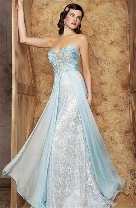 One of the most popular girls games available, can be played here for free. Black and White by MacDuggal Ice Princess Lace Ball Gown ...