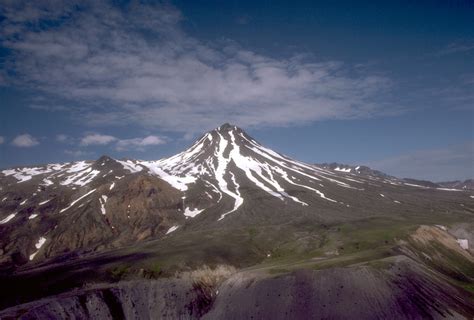 It is alaska's second most active volcano. USGS DDS-40, Volcanoes of the Alaska Peninsula and ...