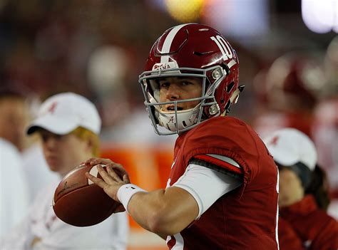 Through six games, alabama quarterback mac jones is taking a similar path, passing burrow, who transferred to lsu from ohio state in 2018, didn't begin to post big numbers until his redshirt senior. Mac Jones Seizes Opportunity As Alabama's Starter