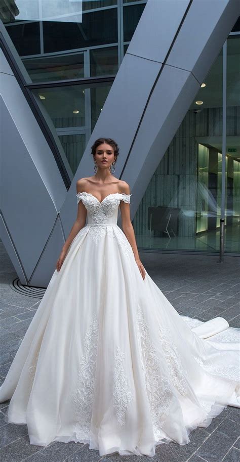 Die traumkleider des international erfolgreichen. Das unglaublich schöne Brautkleid - Romantische ...