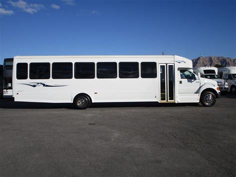 Descubre y comparte los mejores gifs, en tenor. 2015 Starcraft XLT Shuttle Bus S27356 | lasvegasbussales.com