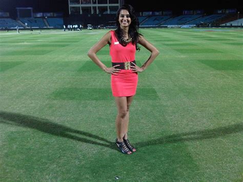 top 5 hot female anchors in cricket shows crictracker