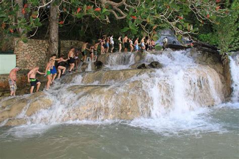 Ocho Rios Blue Hole Dunns River And Reggae Hill Guided Tour Ocho