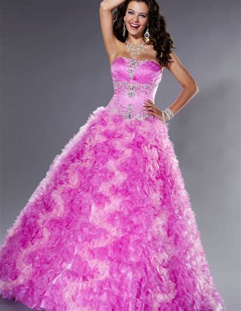 This bandana comes in pink, purple or red, ensuring the special honored guest will certainly stand out from the crowd. Hot Pink Wedding Dress
