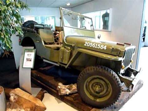 The screenplay by jay dratler, samuel hoffenstein, and betty reinhardt is based on the 1943 novel laura by vera caspary. Willys Jeep 1944 WW2 WO2 bij Ferrari Munsterhuis Hengelo. Willy Jeep at Ferrari dealer ...