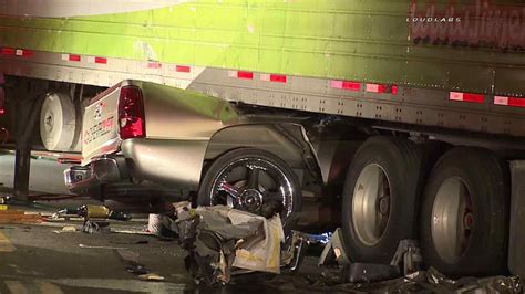 Big Rig Driver Unhooks Cab Flees Deadly Hit And Run Abc7 Chicago
