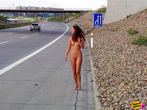Highway Nude TubeZZZ Porn Photos