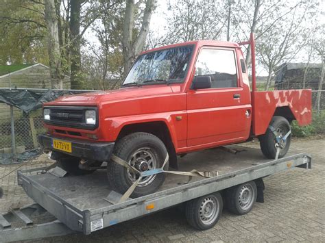 MODDERPOEL Toon Onderwerp Daihatsu Rocky F77 Pickup