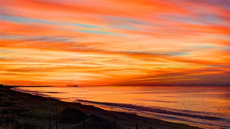 If you have clothes with bright, bold colors, washing in cold water will help keep colors from running and also prevent those colorful hues from fading like they could at warmer temperatures. cold sunrise with warm colors | Wonder is the word for ...