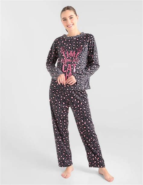 Venta Pijamas De Mujer En Suburbia En Stock
