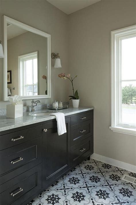 Fashionable modern brown living room interior paint ideas. Sherwin Williams Tricorn Black SW 6258 Black cabinet paint ...
