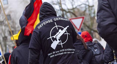 ألمانيا اعتقالات ومداهمات واسعة ضد عناصر اليمين المتطرف شبكة رؤية الإخبارية