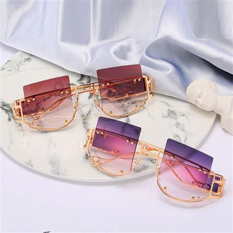 2022 Hollow Lens Oversized Women Sunglasses Square Brand Designer Men Sun Glasses Gradient Big
