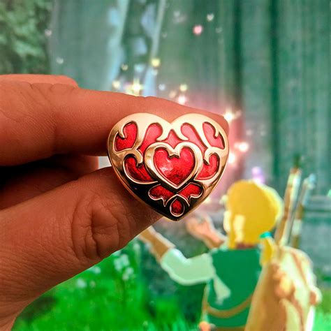 Legend Of Zelda Breath Of The Wild Heart Container Enamel Pin Pininn