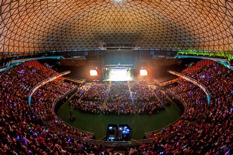 Tengo la leve sospecha que #movistar bloquea todas las señales de las otras compañías de teléfonos en el arena. Movistar Arena: Como Llegar, Entradas, Mapas, Télefono