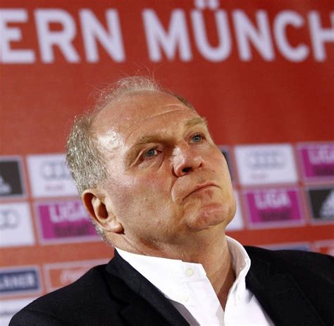 Bayern München Hass Der Eigenen Fans Macht Uli Hoeneß Sprachlos Welt