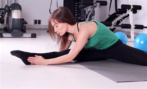 girl stretching fitness exercise stock image image of diet slim 24603701