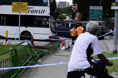 Another view of the mrt platform. A fatal accident near yio chu kang mrt station has left 3 ...